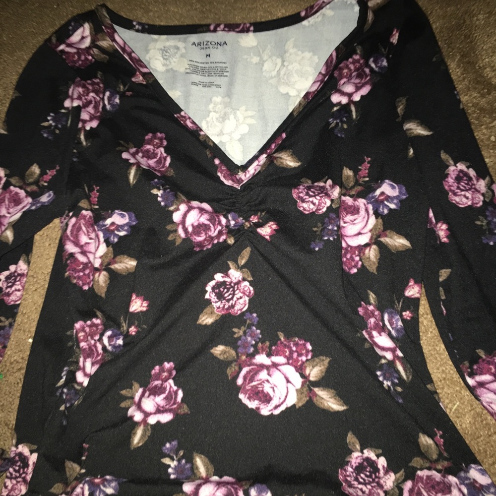 Rose a long sleeve shirt